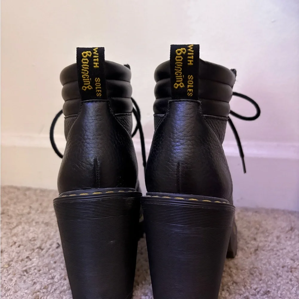 Dr Martens Black Leather Women's Boots - Picture 4 of 6